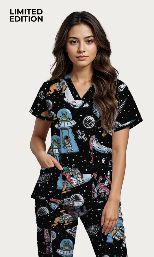 Haut de gommage intergalactique